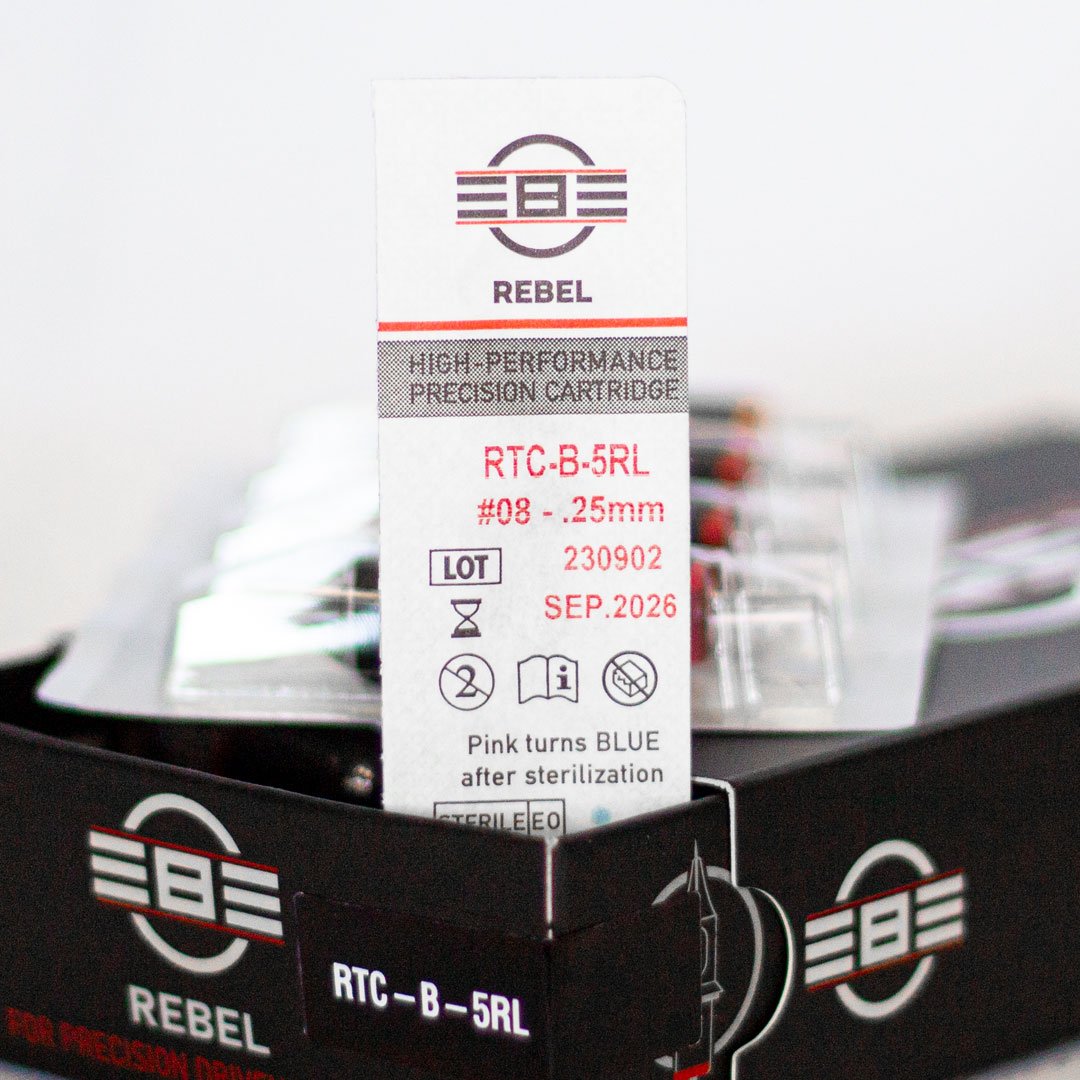 BUGPIN Liner tattoo needle category retail box with open drawer, cartridge and blister pack showing RTC coding, gauge, and details